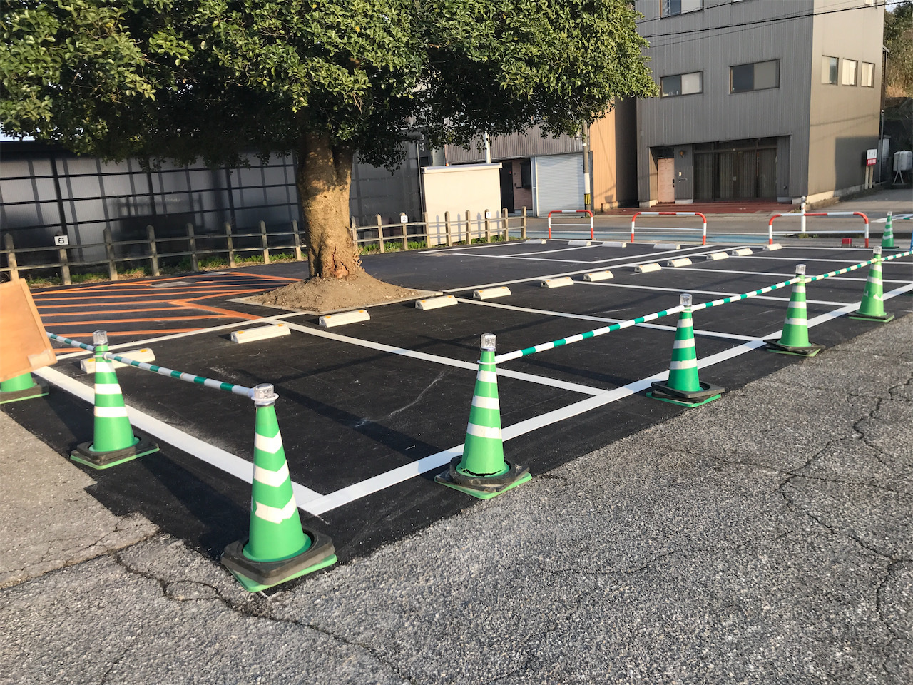 駐車場舗装工事
